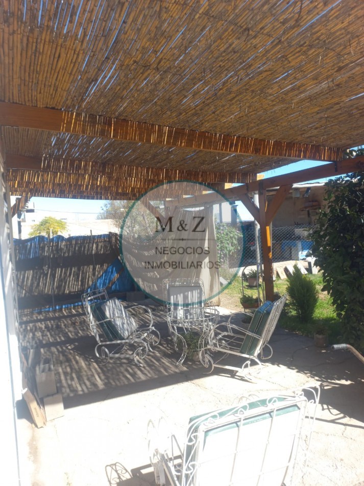 VENDE CASA EN LA PUNTA