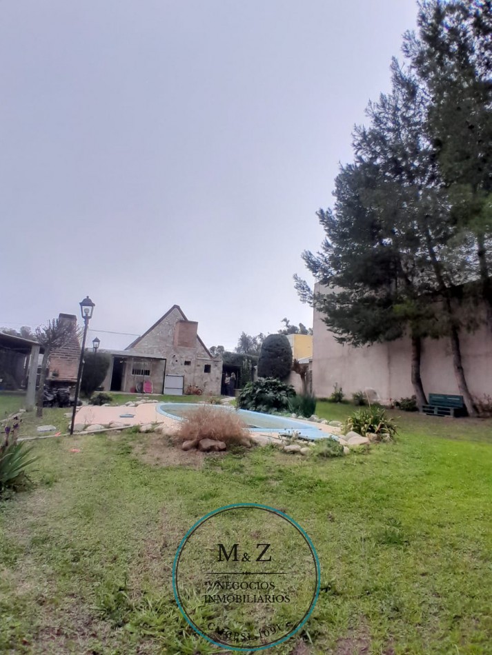 VENDO CASA EN CRUZ DE PIEDRA