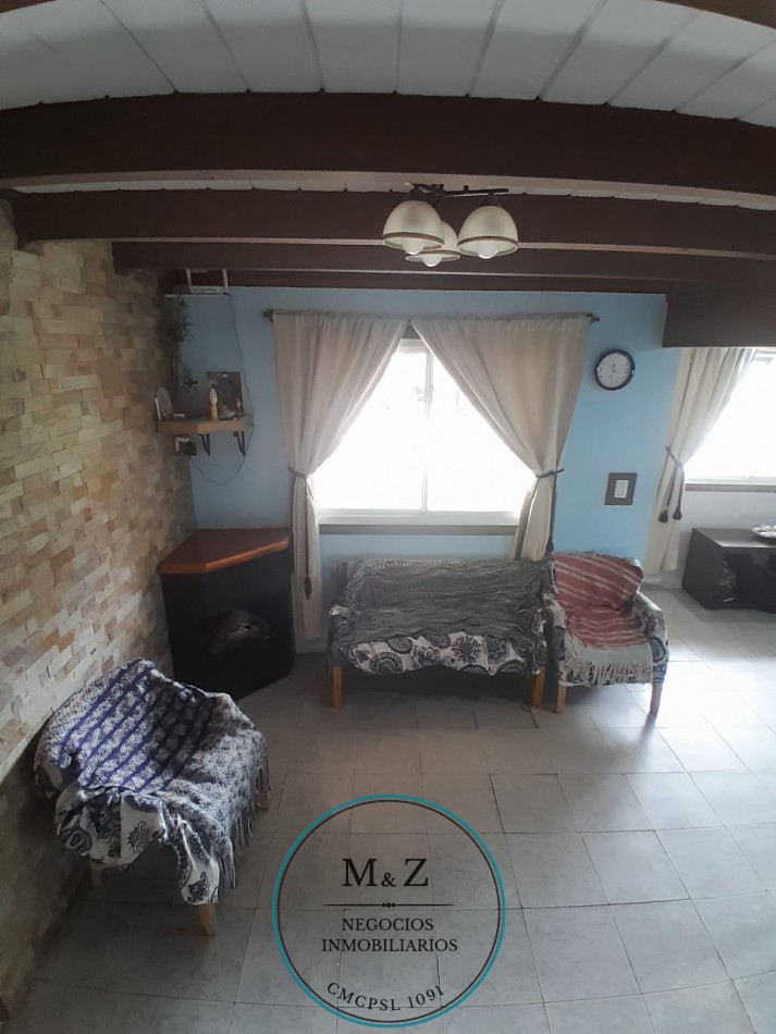 VENDO CASA EN CRUZ DE PIEDRA