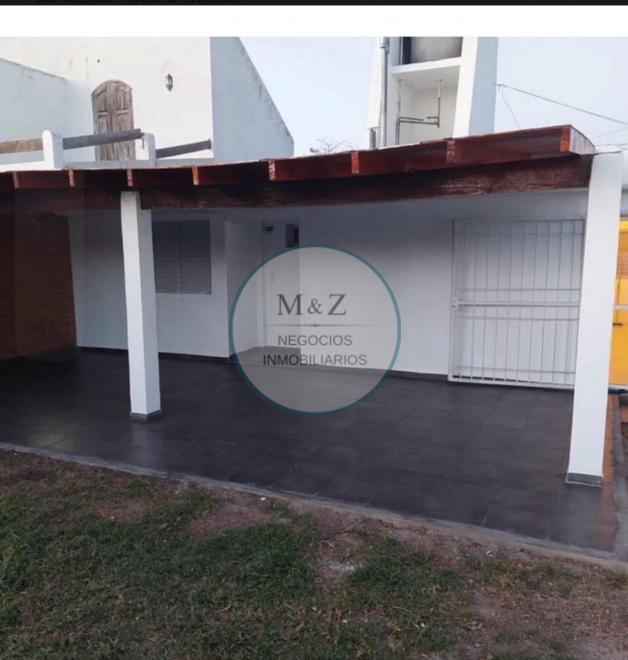 CASA RECIEN REMODELADA EN VENTA
