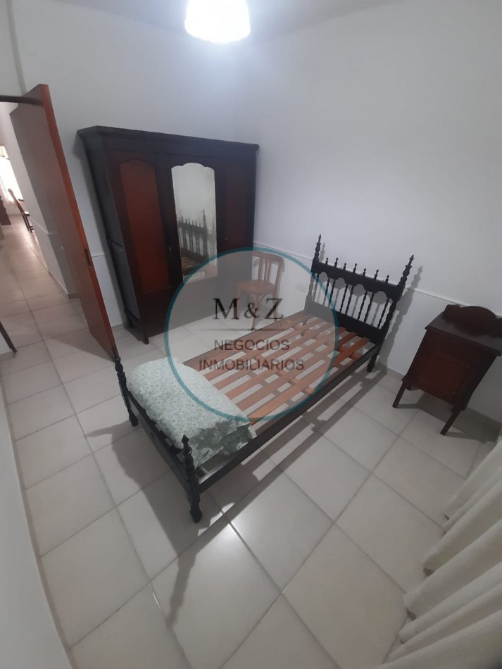 VENDE CASA DE 2 PLANTAS CENTRO SAN LUIS