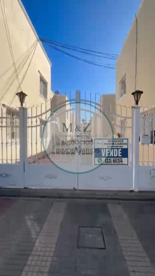 VENDO COMPLEJO DE DEPARTAMENTOS Y LOCAL 