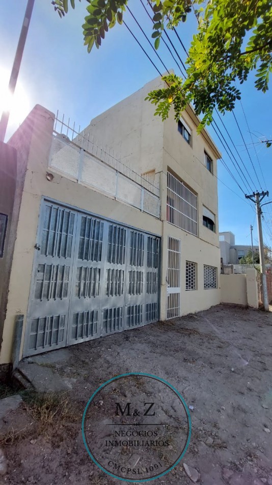 OPORTUNIDAD CASA A REFACCIONAR