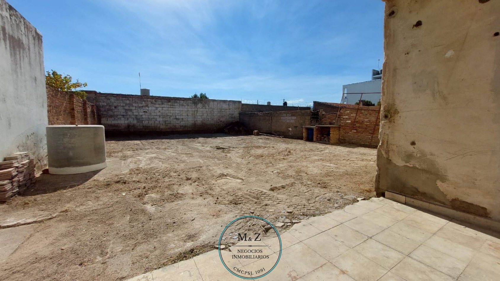 OPORTUNIDAD CASA A REFACCIONAR