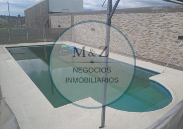LOTE CON PISCINA BARRIO PRIVADO LAS LAJAS EN VENTA