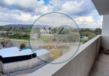 VENDE DEPARTAMENTO FRENTE AL SHOPING